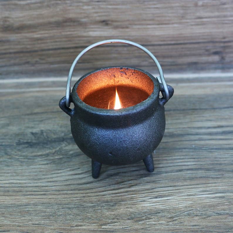 Mini Triple Moon Cast Iron Cauldron w/ Lid (3.5 in.)